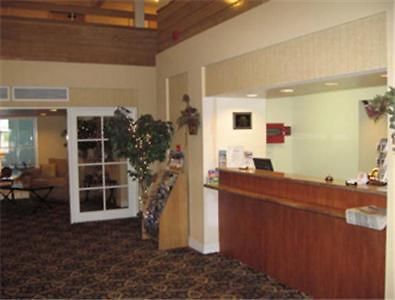 Inn Of Ломпок Інтер'єр фото