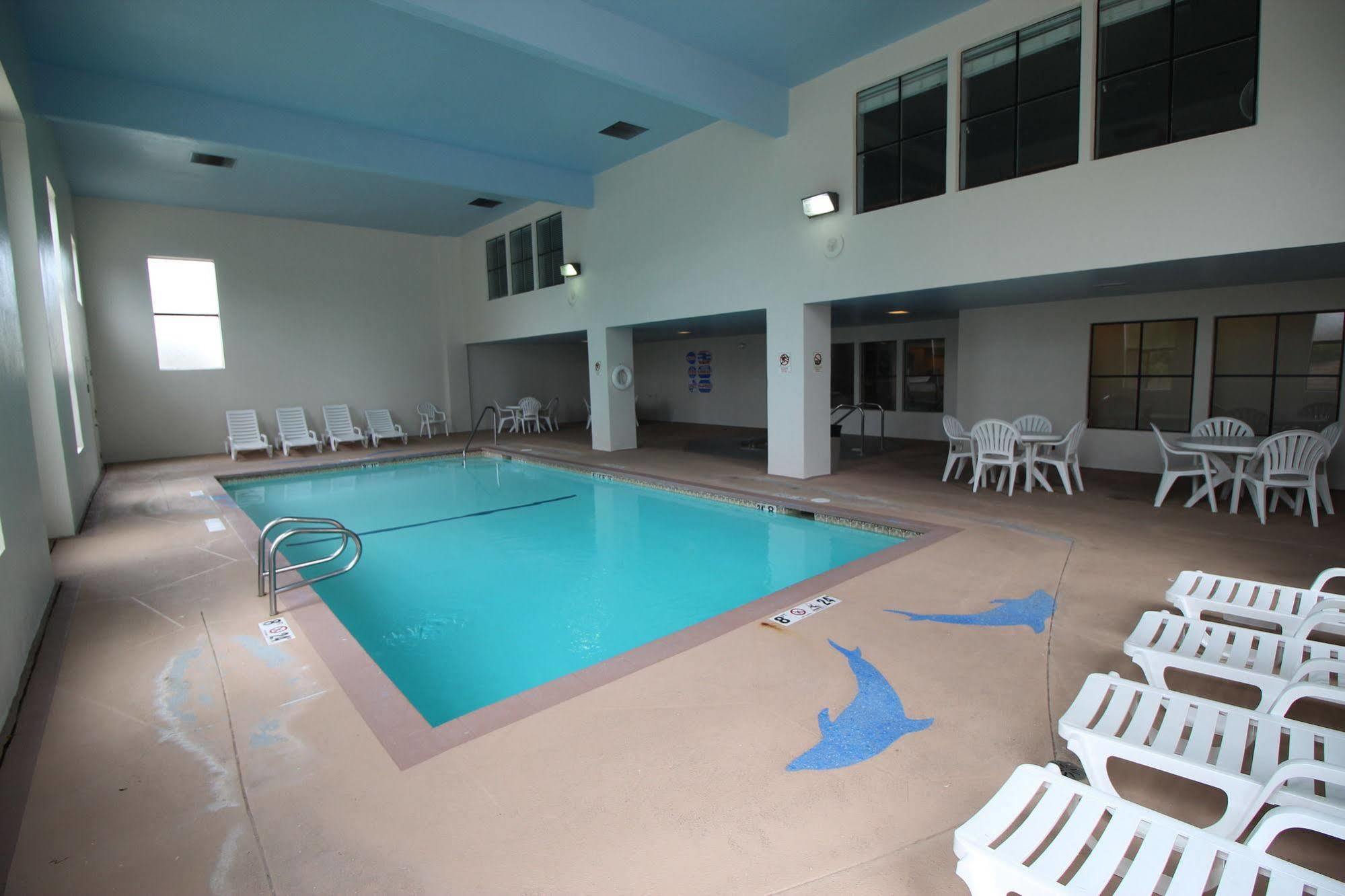 Inn Of Ломпок Екстер'єр фото